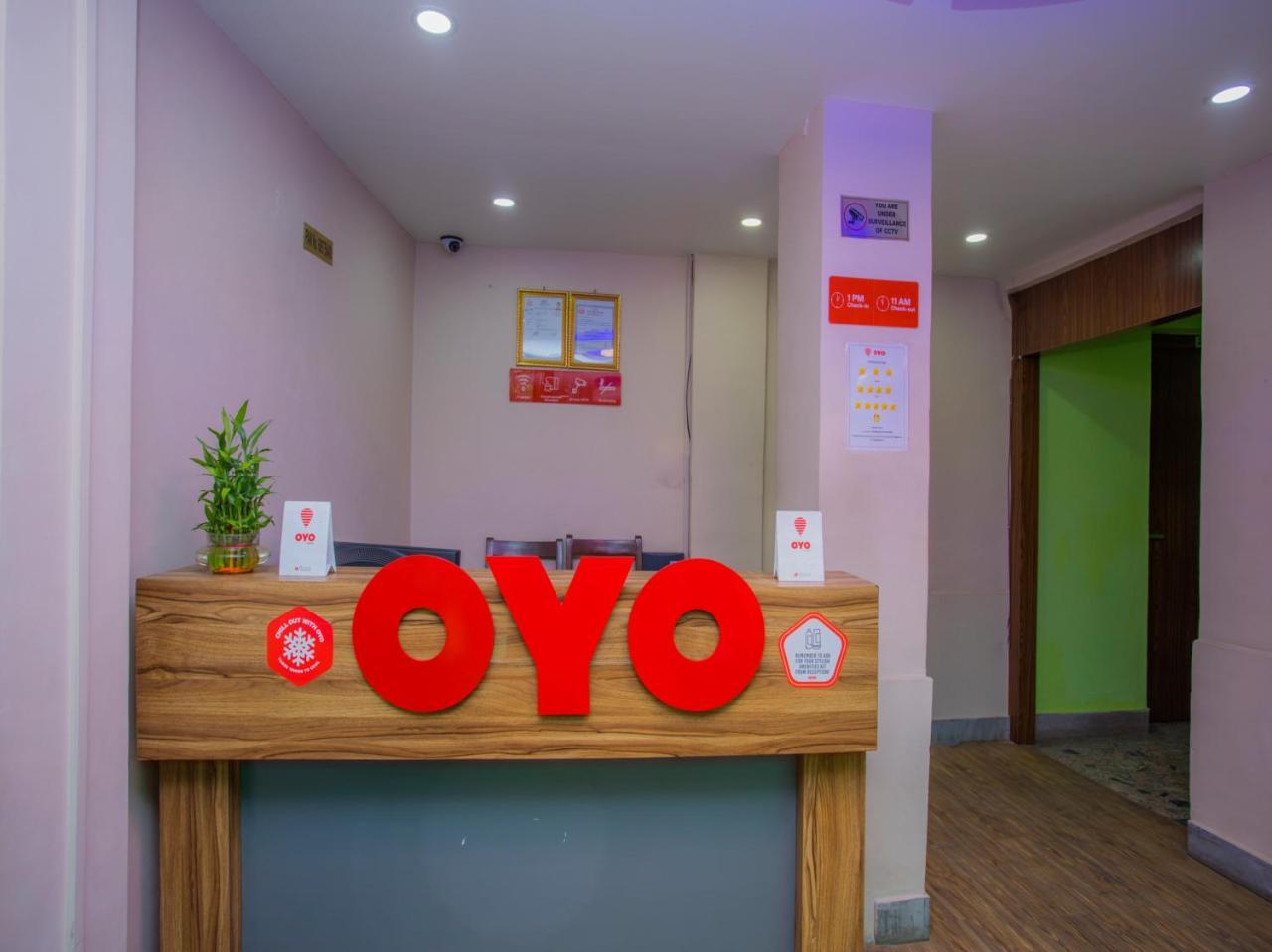 Oyo 146 Somewhere Hotel & Resturant Káthmándú Exteriér fotografie